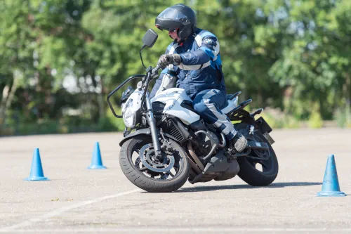 Motorrijbewijspoint Ridderkerk motor rijtest